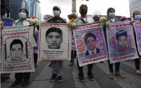 Sheinbaum evita informar sobre nuevos avances del caso Ayotzinapa por respeto a las familias