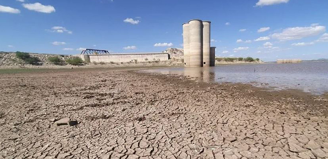 EN ALERTA PRODUCTORES DE LA ZONA RURAL: DOS PRESAS VACÍAS