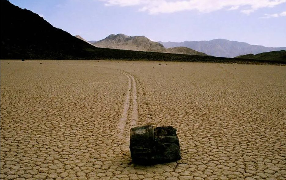 Las misteriosas piedras deslizantes de Racetrack Playa