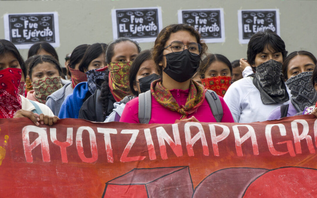 ¡2 de octubre no se olvida!: testimonios del movimiento estudiantil del presente