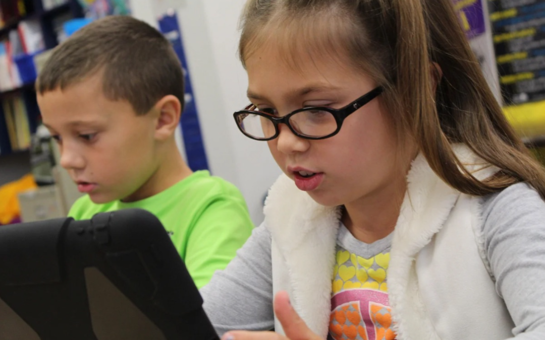 Restringir el celular en las escuelas no basta: el reto es aprender a relacionarse con la tecnología
